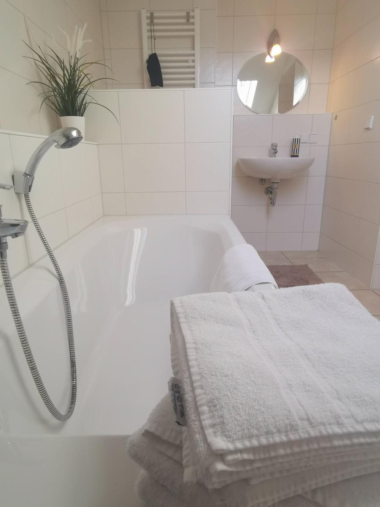 Villa Am Schwanenteich Spremberg Esterno foto